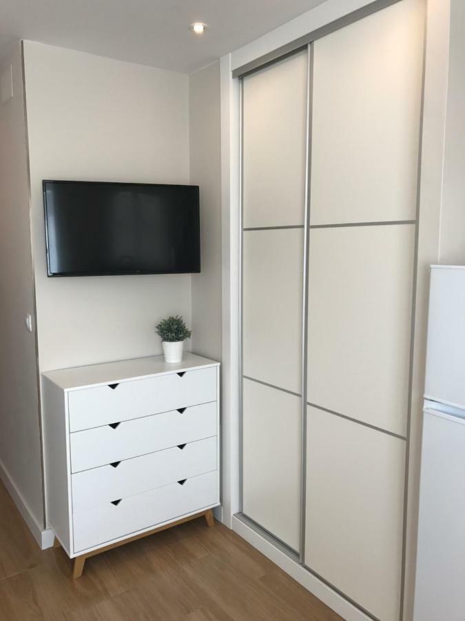 Central Torremolinos Studio Apartment ภายนอก รูปภาพ